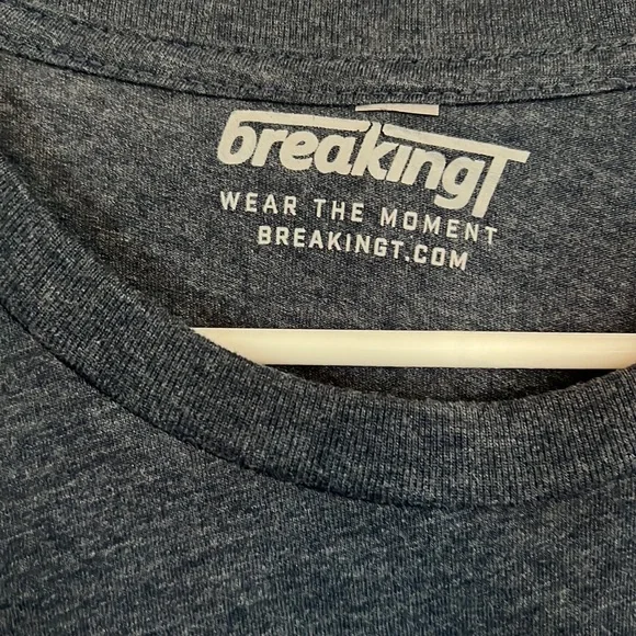 UNC Tar Heels T-shirt - Picture 3 of 4